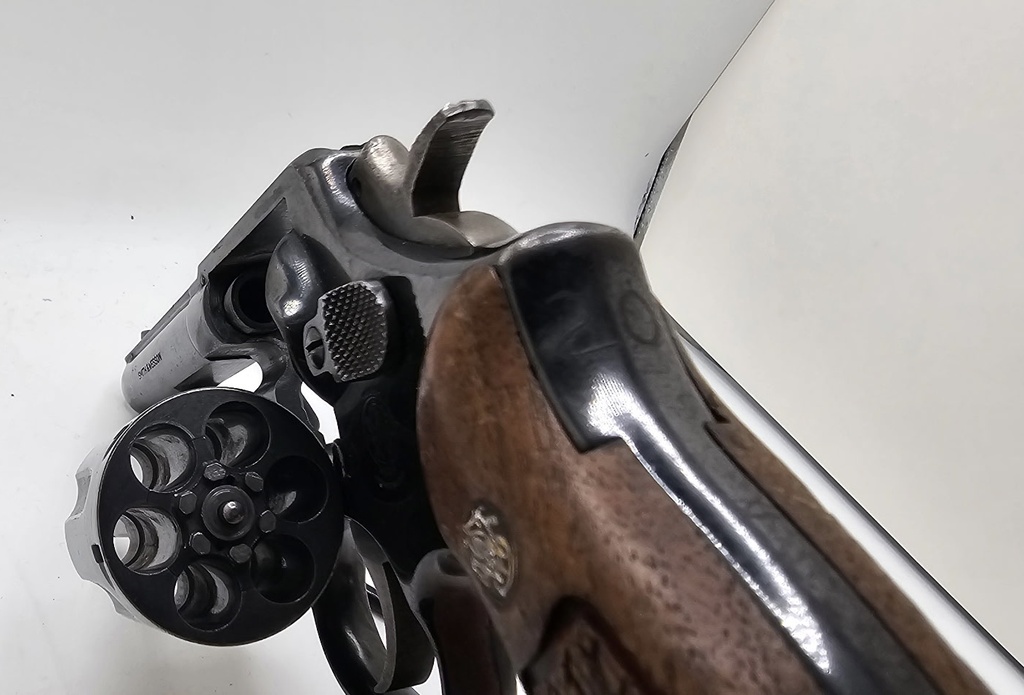 SMITH & WESSON 10-7